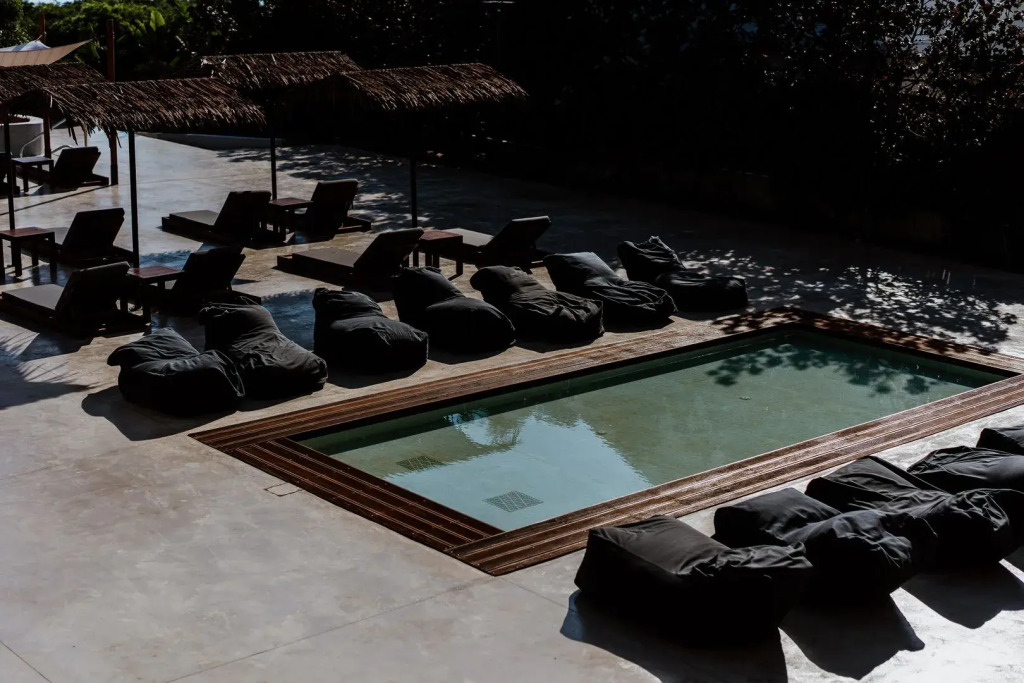 Cavo Zoe Seaside Hotel
