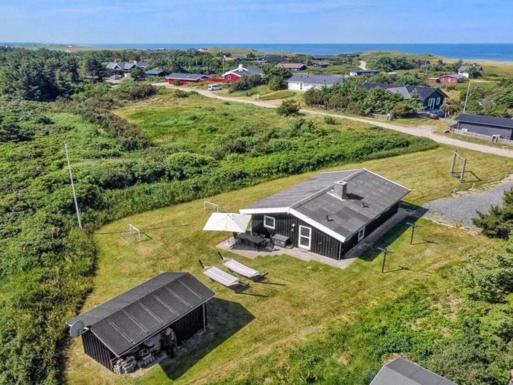 "Aliena" - 700m from the sea in NW Jutland