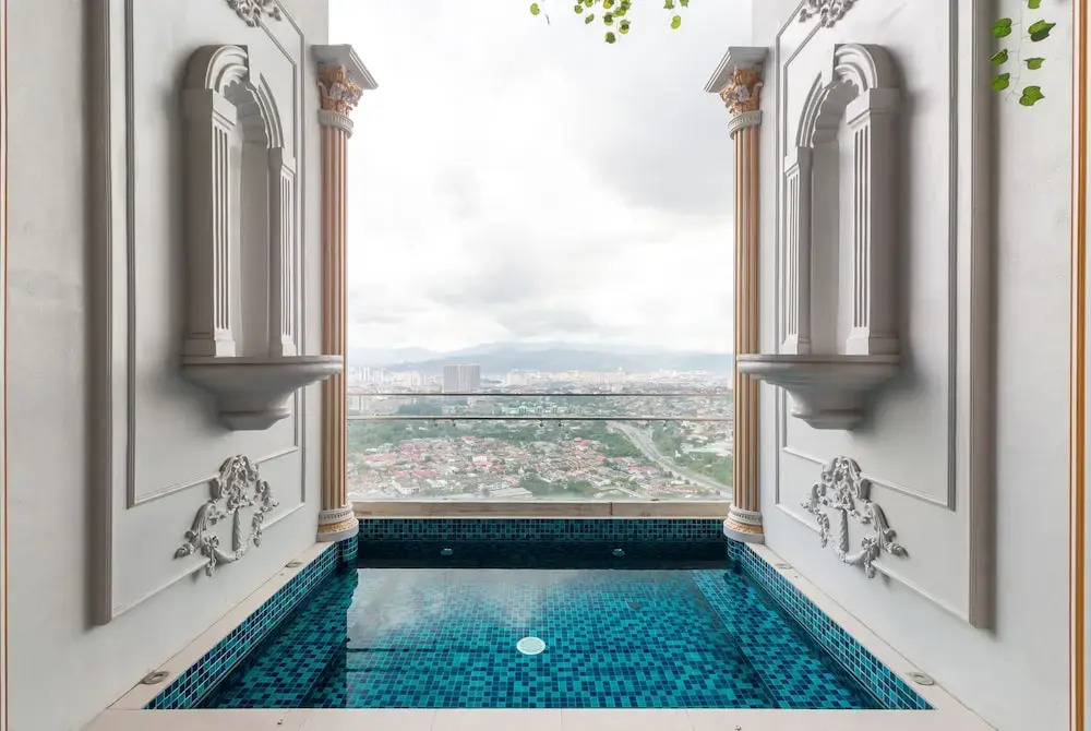 Arte Cheras by Inn Lux