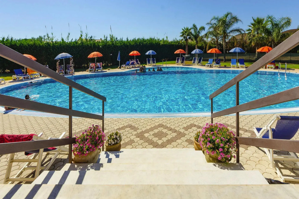 Residence Hydria, Campofelice di Rocella