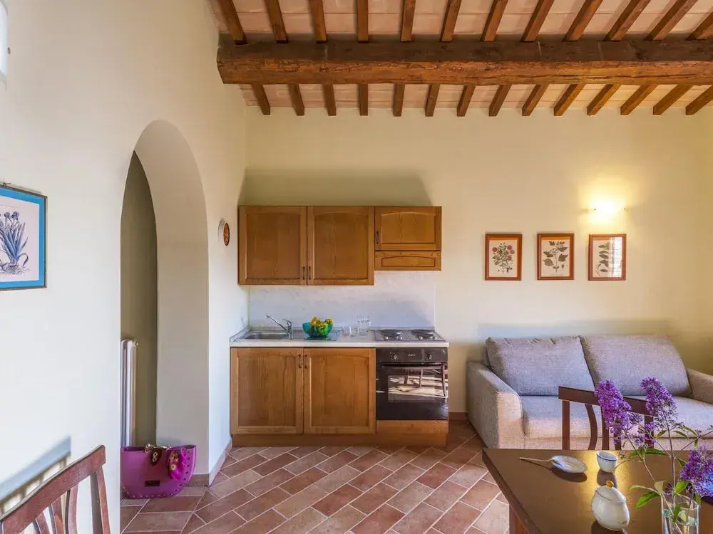 Beautiful Villa in Belforte All'isauro With Swimming Pool