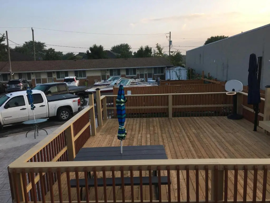 Sunparlor Motel
