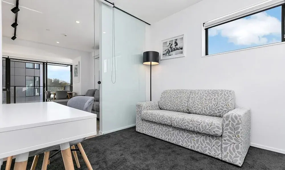 QV Modern New Apt near Viaduct with WiFi - 931