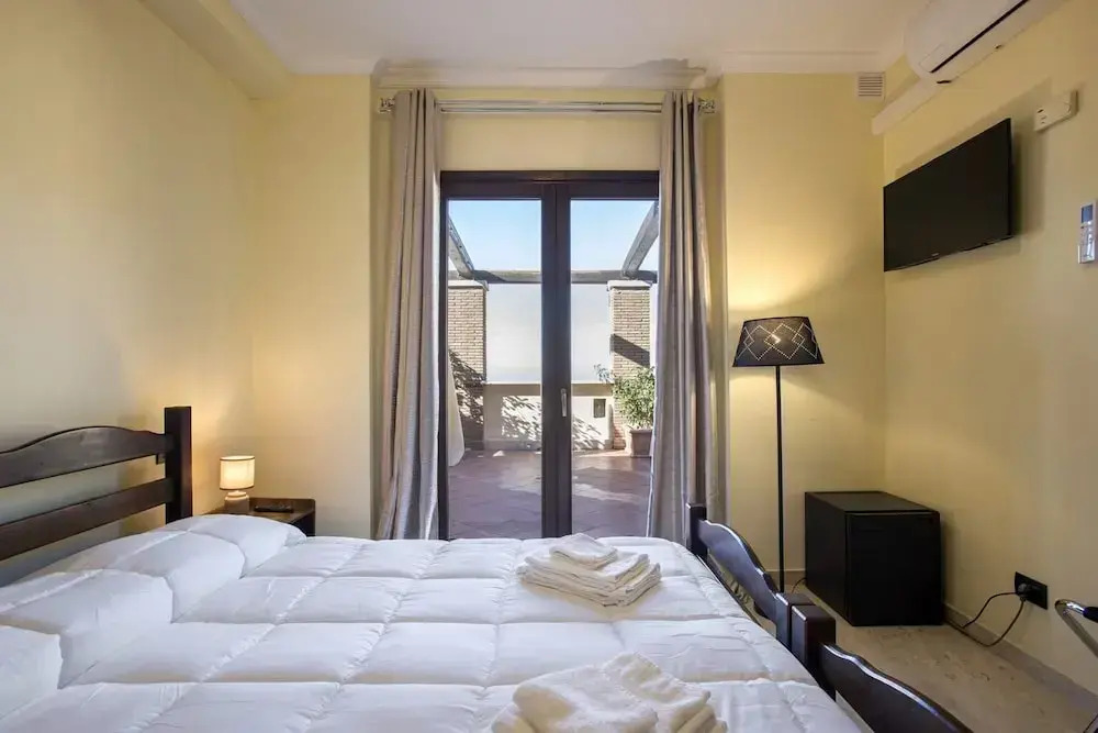 The Life Hotel