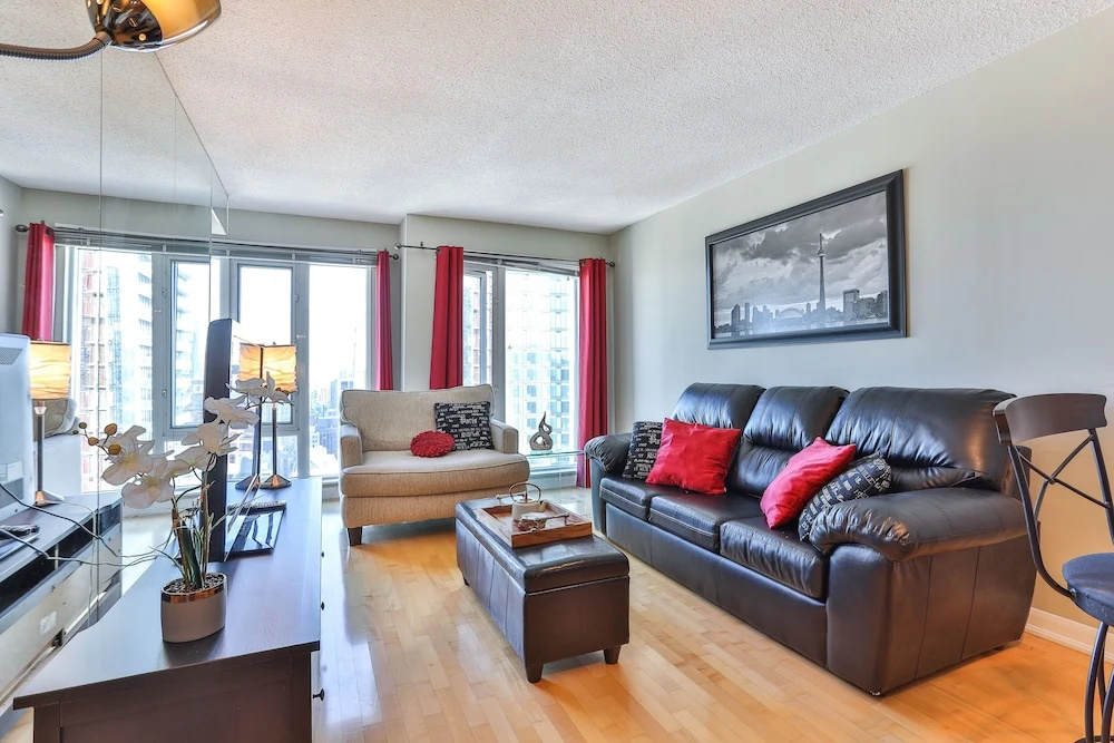 Downtown Studio in Dundas Square