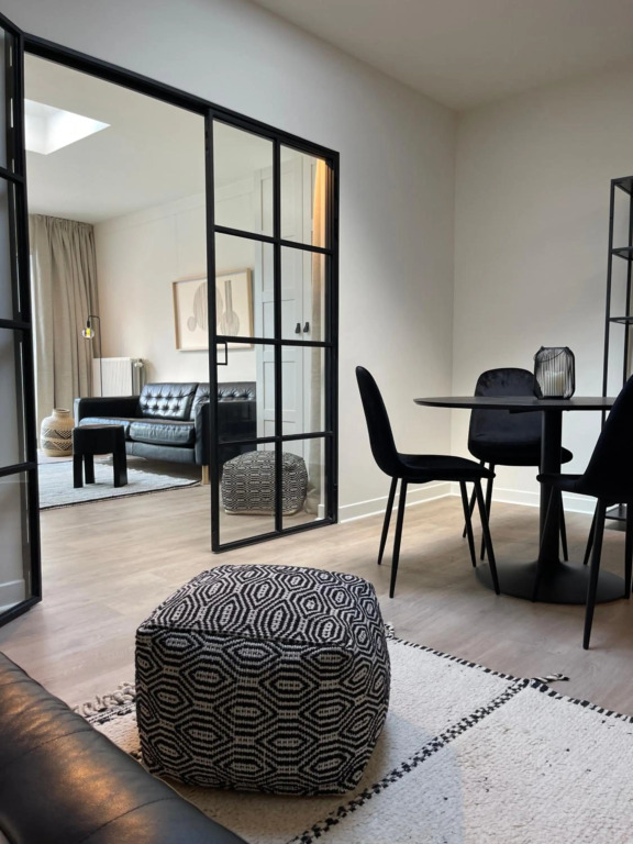 Unique luxury apartment with cosy garden!