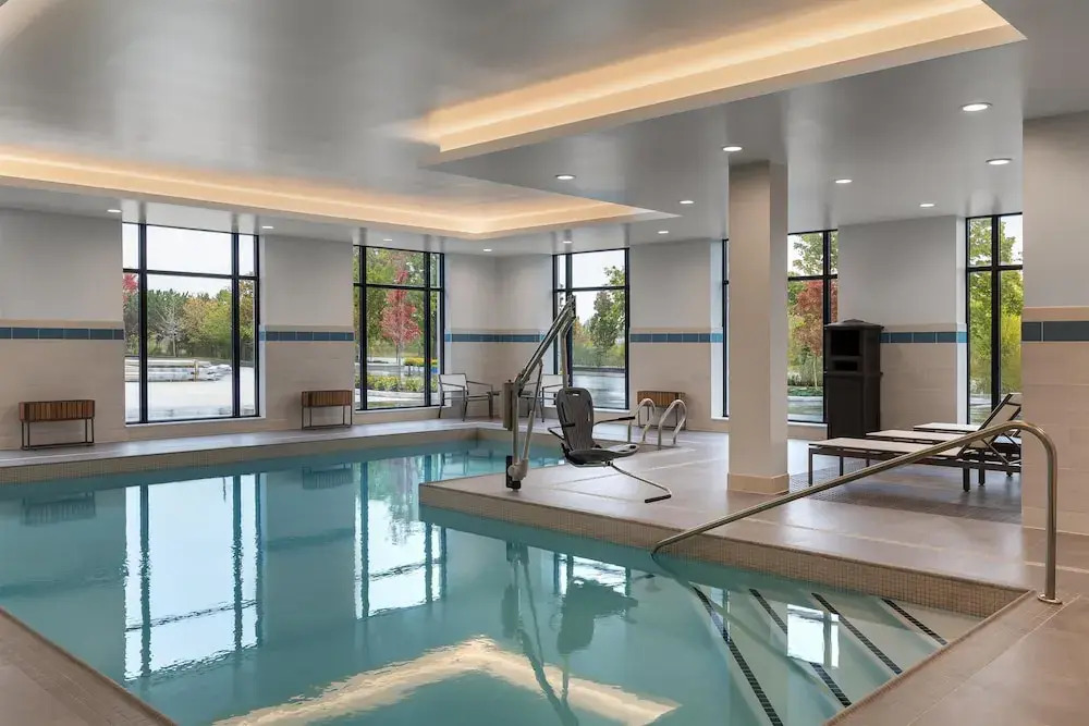 Hyatt Place Toronto Airport