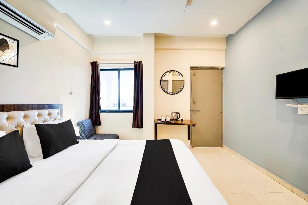 OYO Flagship 39712 Orient Royale Nagpur