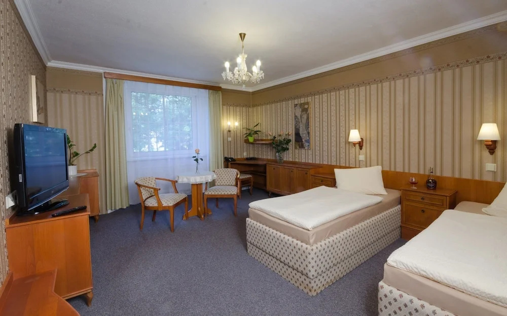 Hotel Ostrov