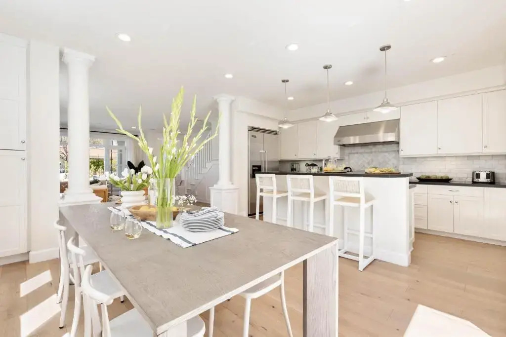 Crystal Cove by Avantstay Gorgeous & Charming Newport Home!