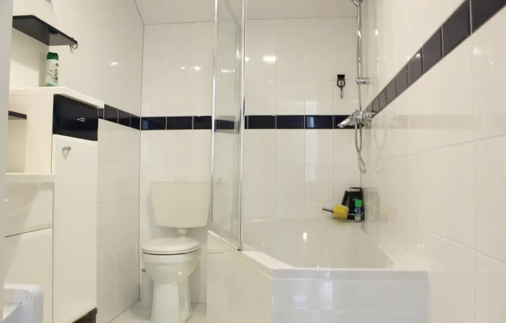 Amazing Home In Grou With Wifi
