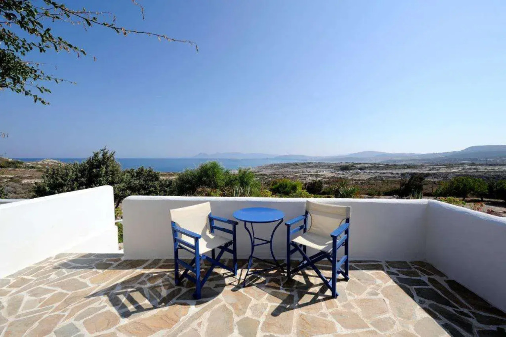Sarakiniko View Studios