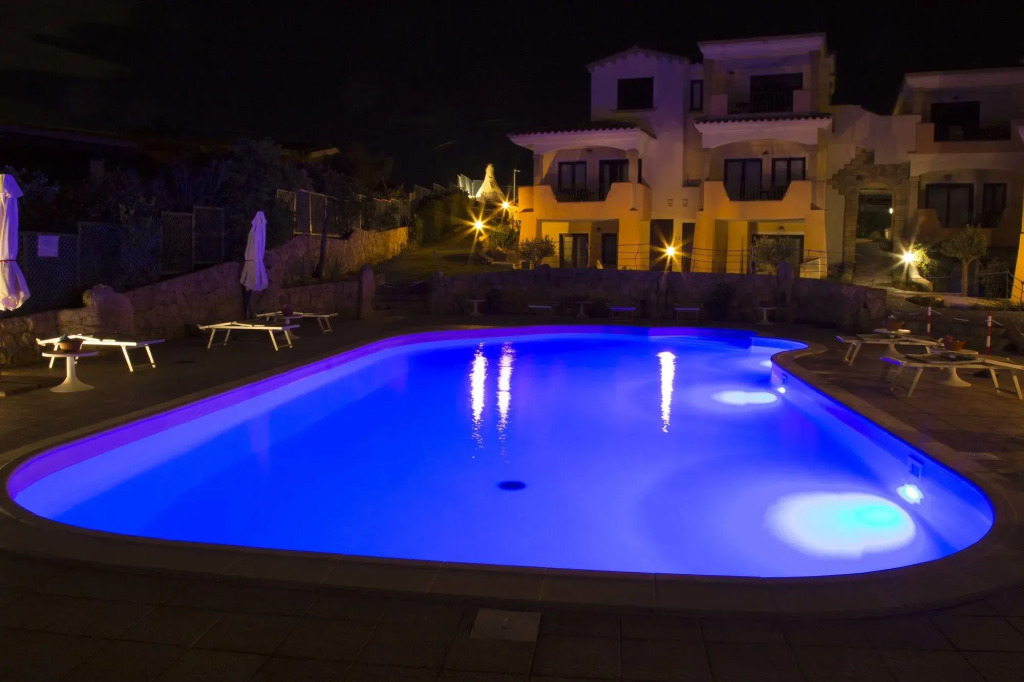 Complessi Residenziali Bados