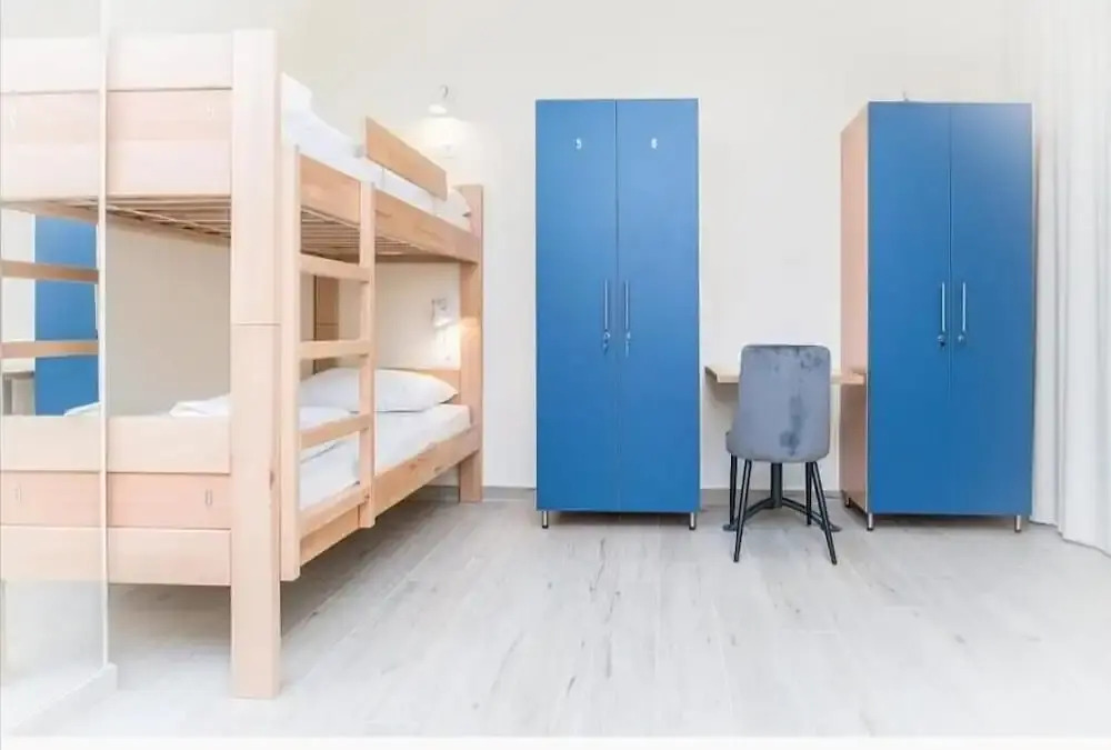 AI HOSTEL