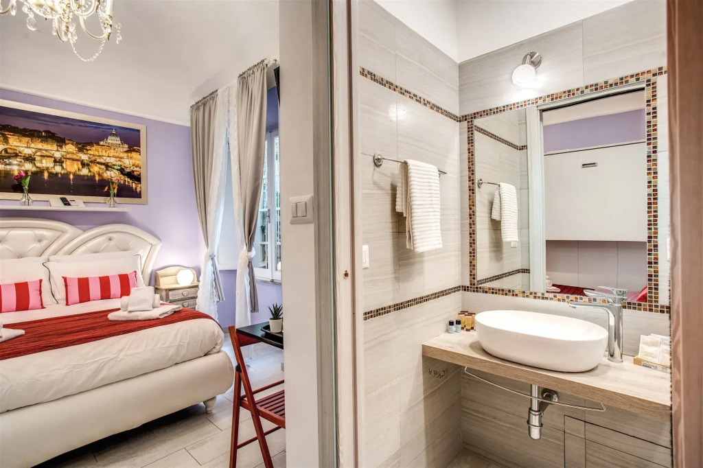 ROYAL VATICAN SUITES