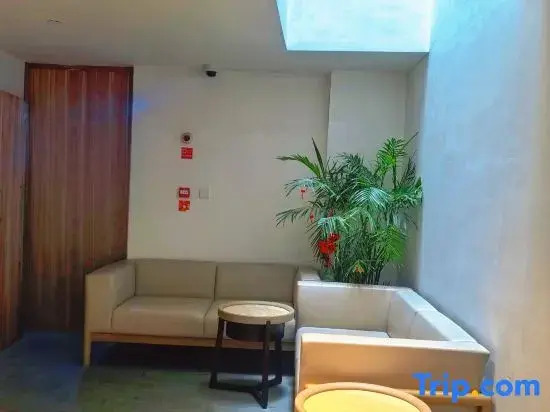 Taoyi Liyuan Hotel