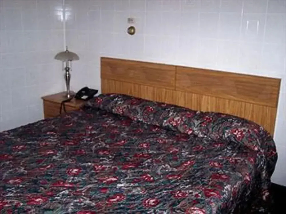 Clearview Motor Inn