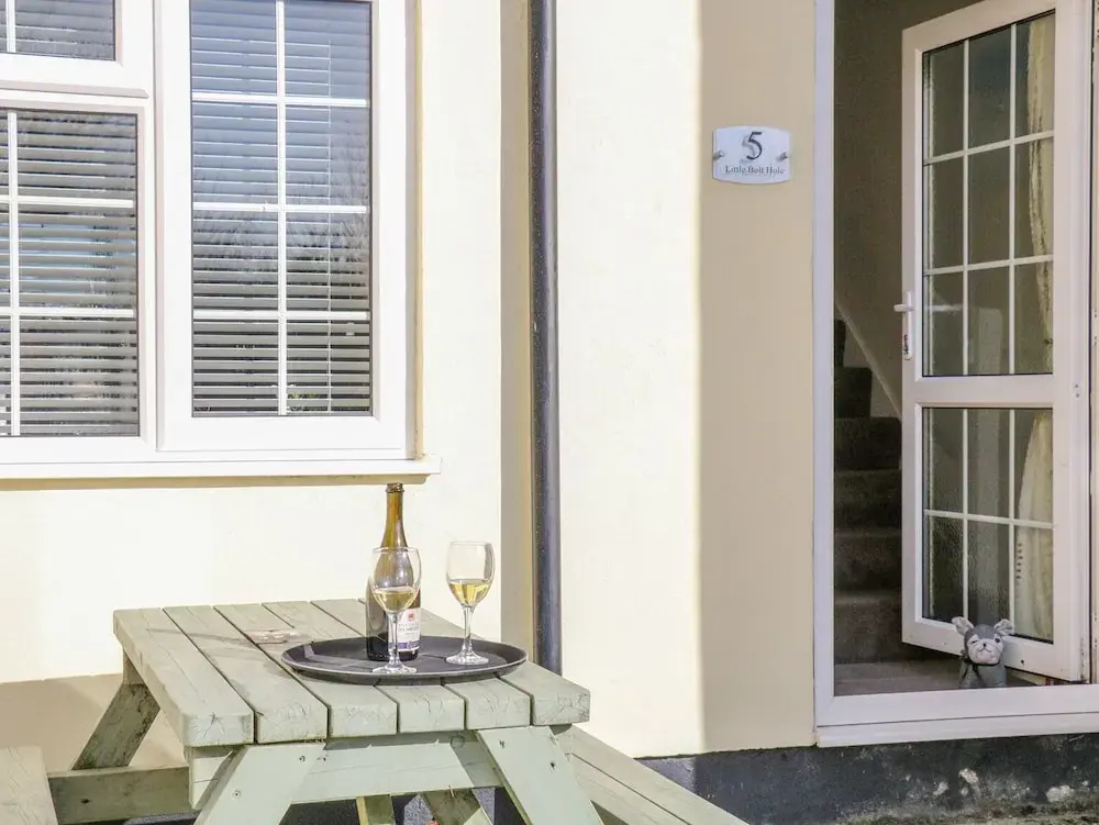 Little Bolt Hole