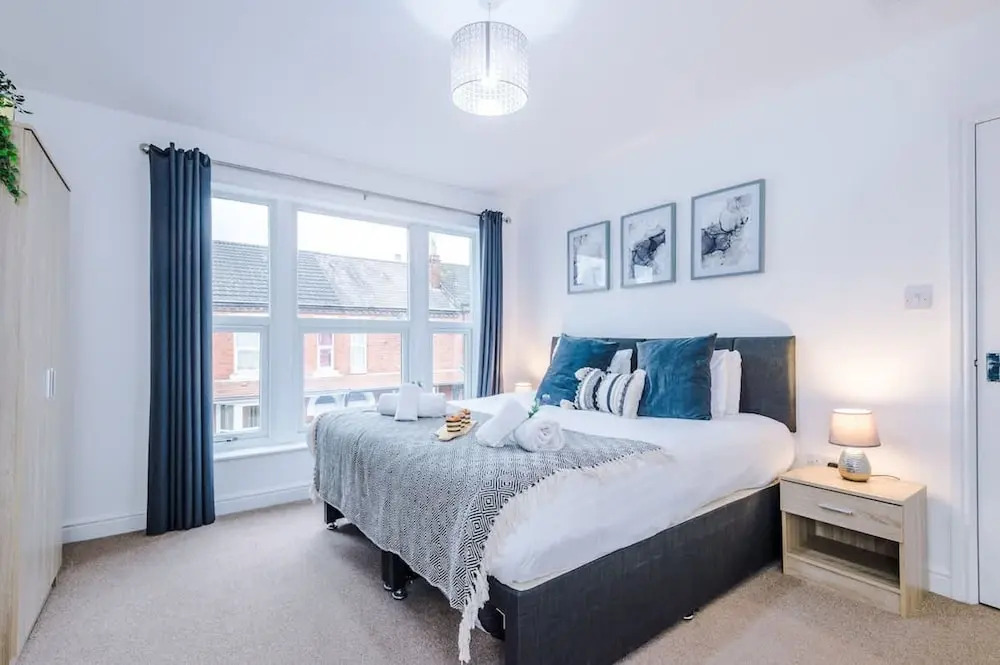 Modern Apartment Ideal for Business Sleeps 3