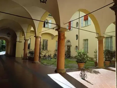 Rooms H Ercolani