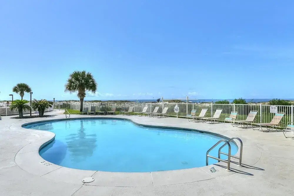 Royal Gulf Beach & Racquet Club 5802 Condo by RedAwning