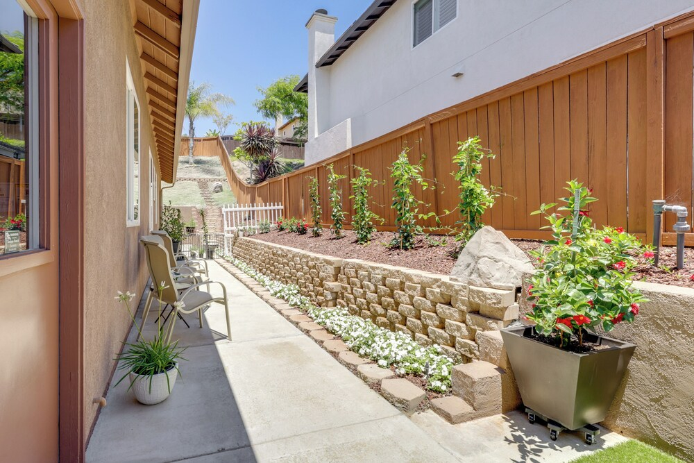 Private & Spacious Deluxe Rolling Hills Ranch Gem