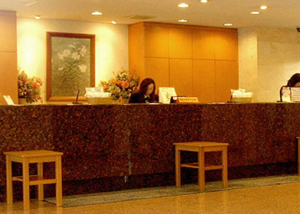 BASE LAYER HOTEL Nagoya Nishiki