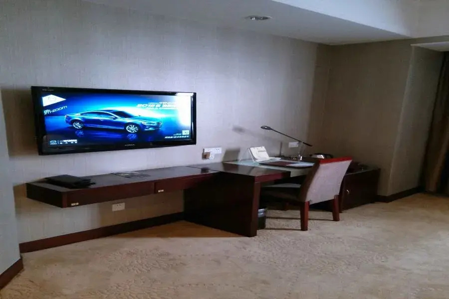 Glory Grand Hotel