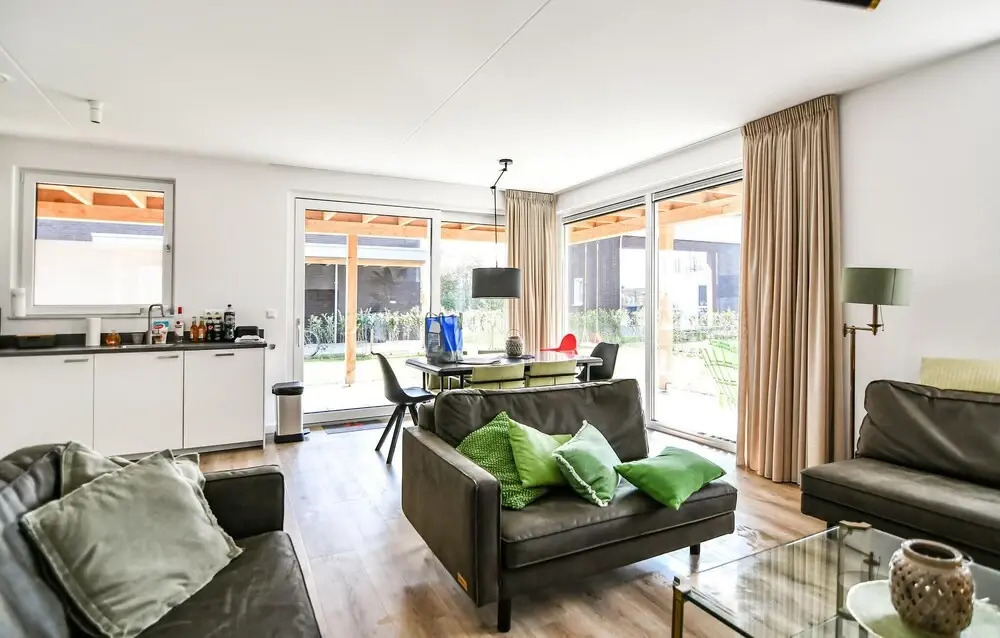 Villa Maroma Regal Veerse Meer, gratis 4 E-bikes, gratis laden EV, trampoline