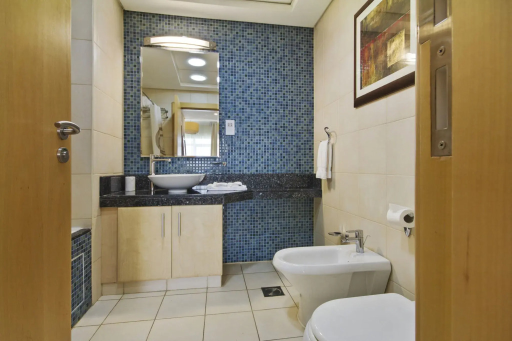 Bespoke Residences - Shoreline Al Nabat