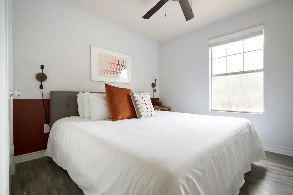The Domain Luxury Suites by Sonder