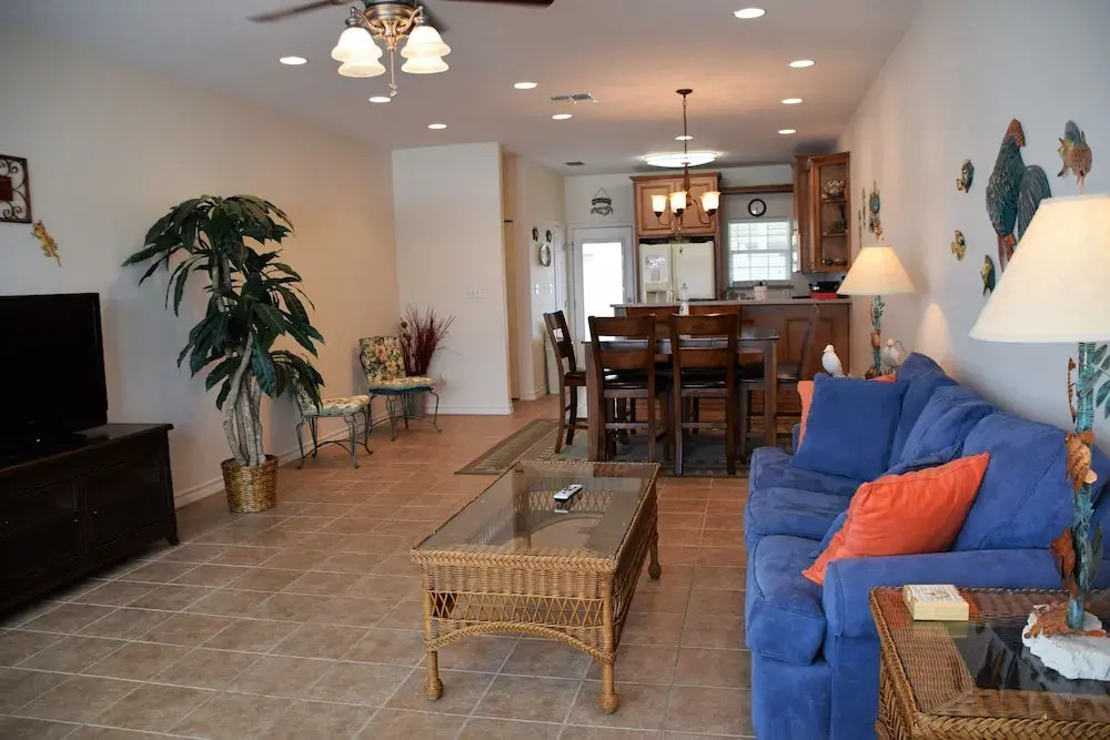 211 Blue Heron - Three Bedroom Townhome