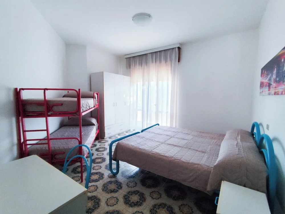 Comfortable Apartment Near the Beach