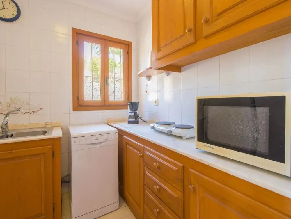 Villa - 4 Bedrooms with Pool and WiFi - 106418