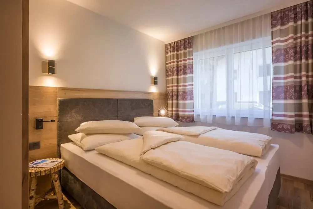 Aparthotel AlpTirol