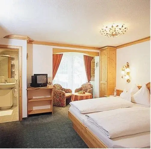Hotel-Pension Marmotta