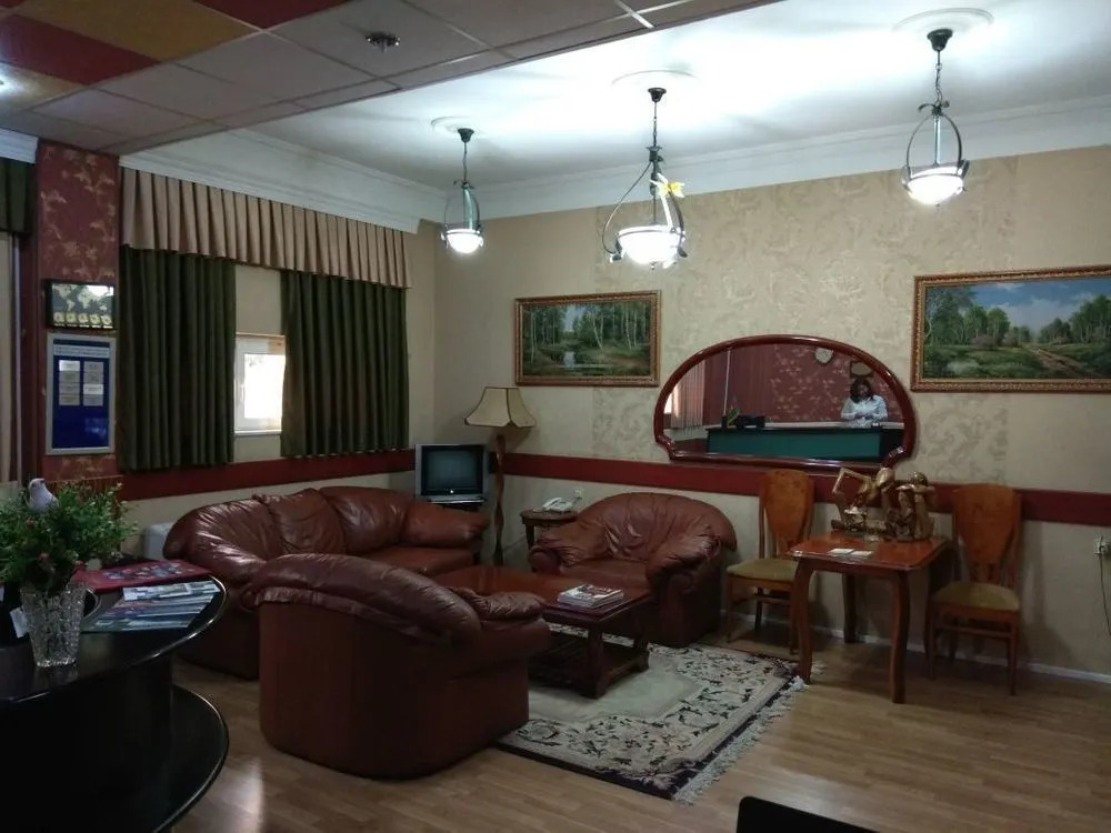 GREEN PARK HOTEl