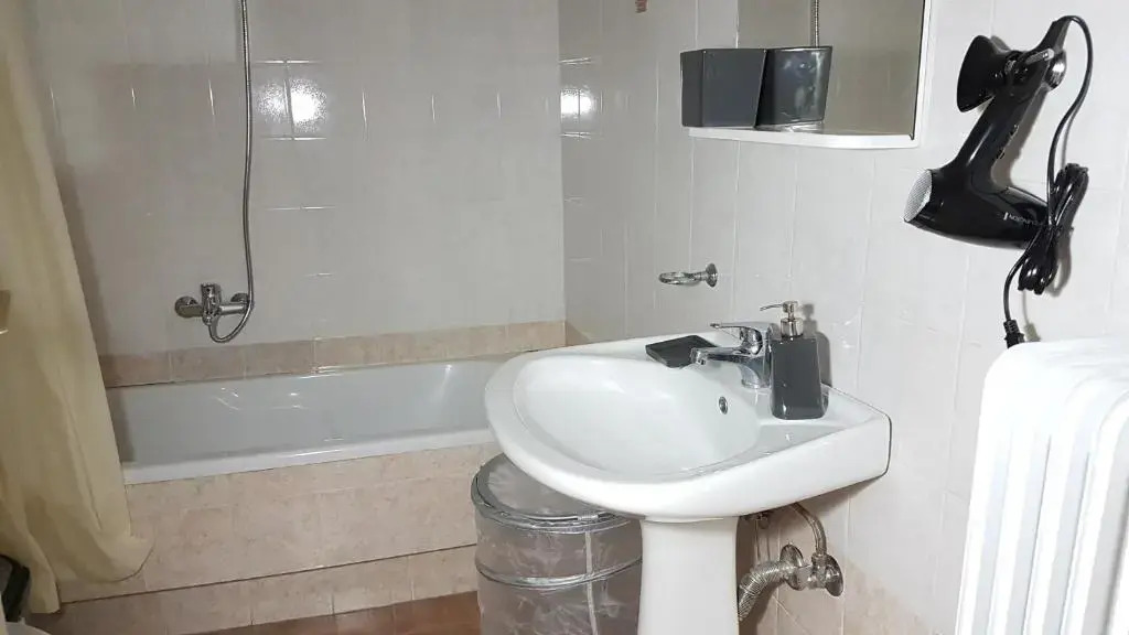 Errathens Wheat Apartment - Athens Center, 3 Bd, 1 Bath