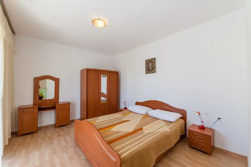 Apartments Mlado