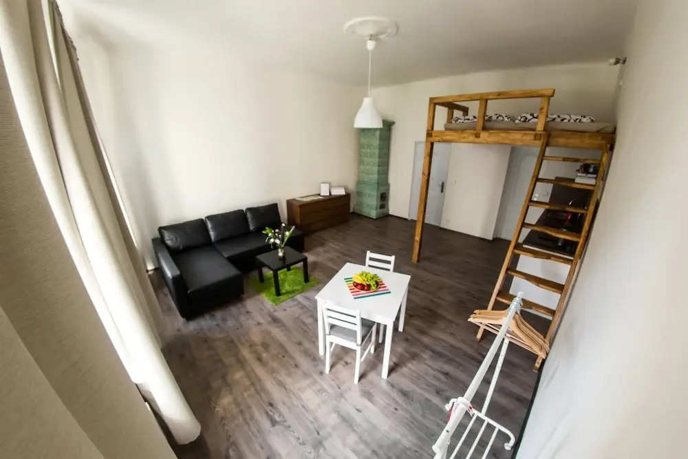 Freedom rooms and apartments