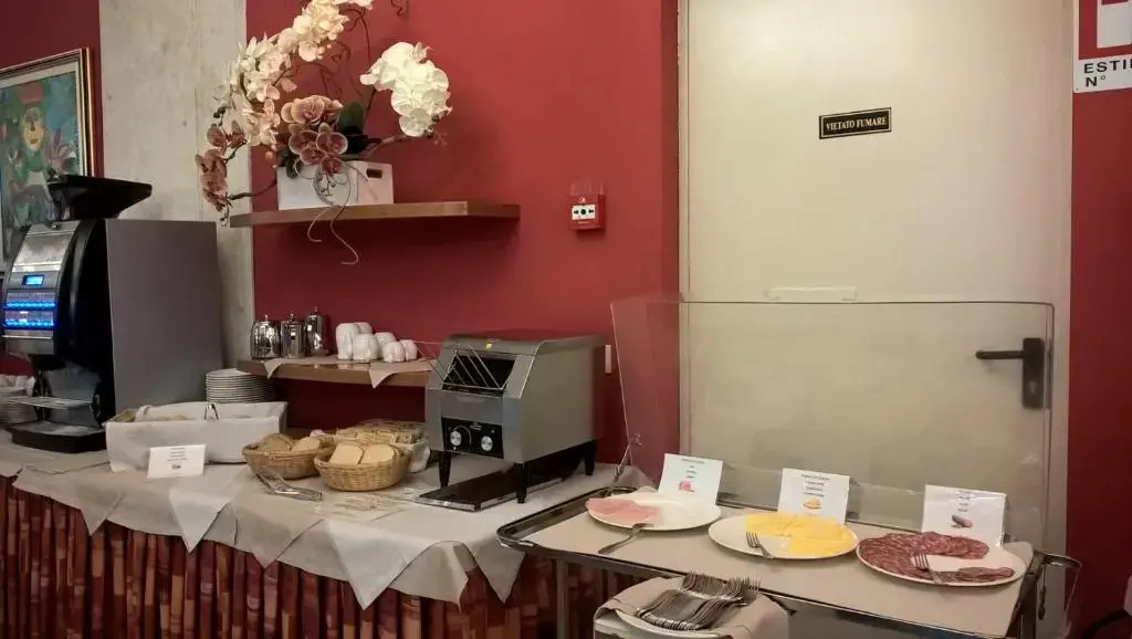 Hotel Corona