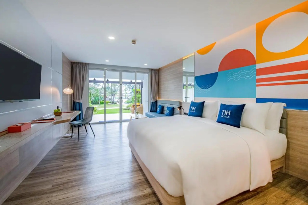 NH Boat Lagoon Phuket Resort