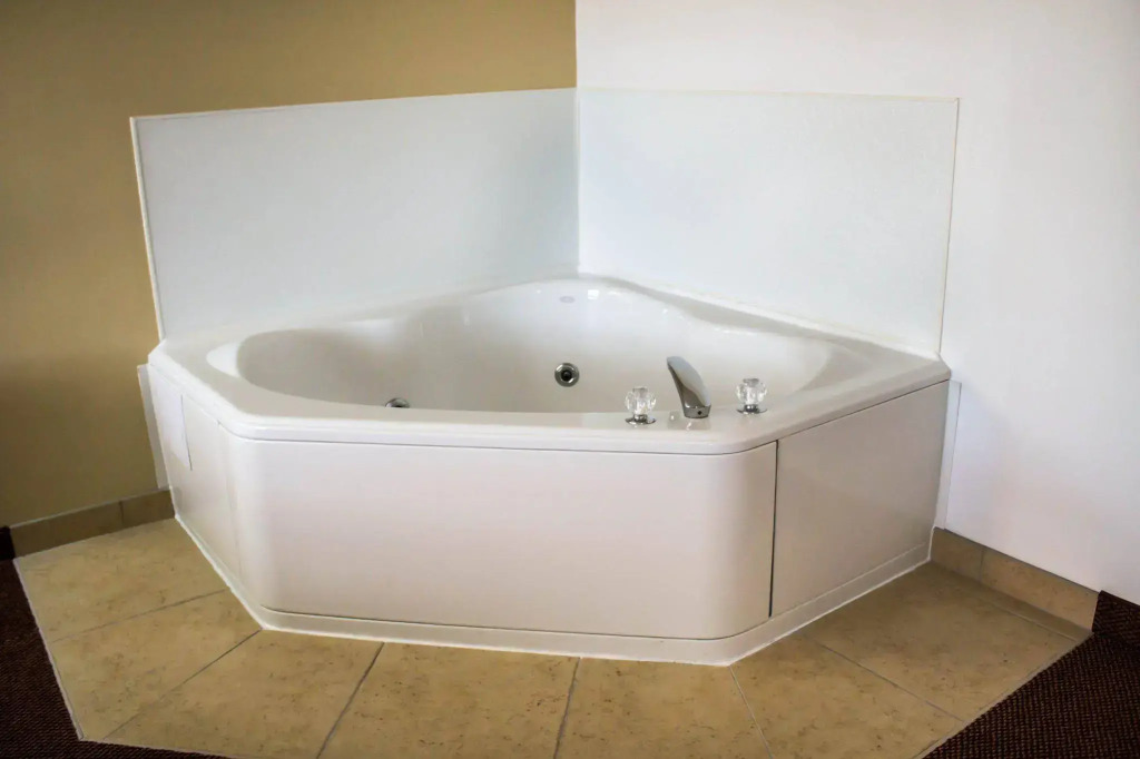 Quality Inn & Suites Chambersburg Northeast