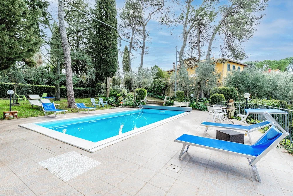 Villa Paola Private Pool Gym in Chianti