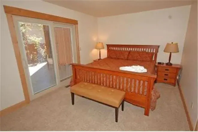 2806 Springwood Drive 4 Bedroom Home by RedAwning