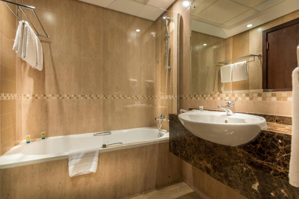 First Central Hotel Suites
