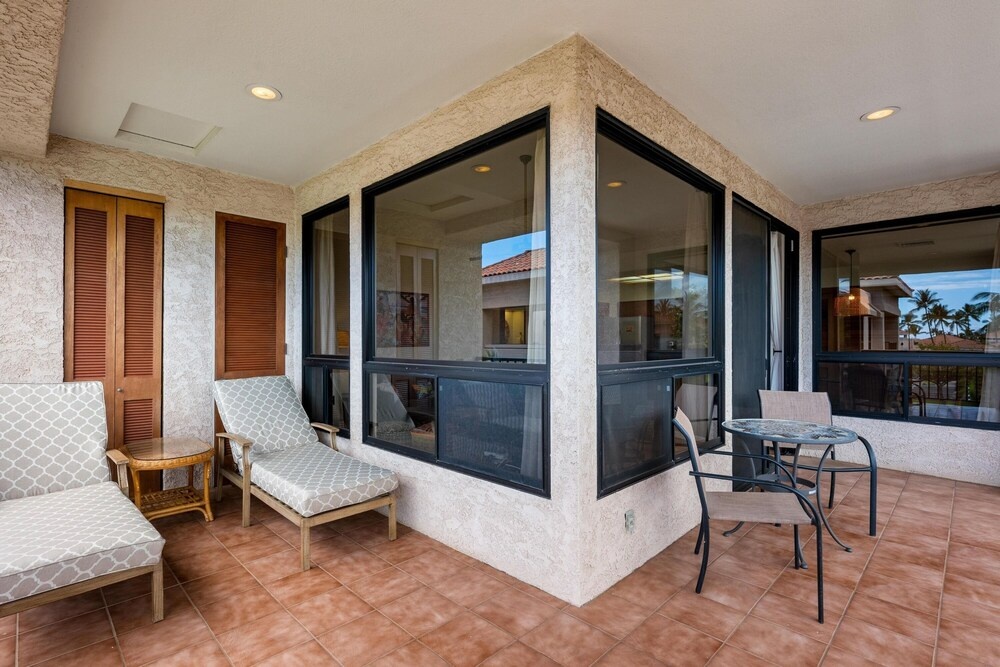 Big Island Waikoloa Shores by Coldwell Banker Island Vacations
