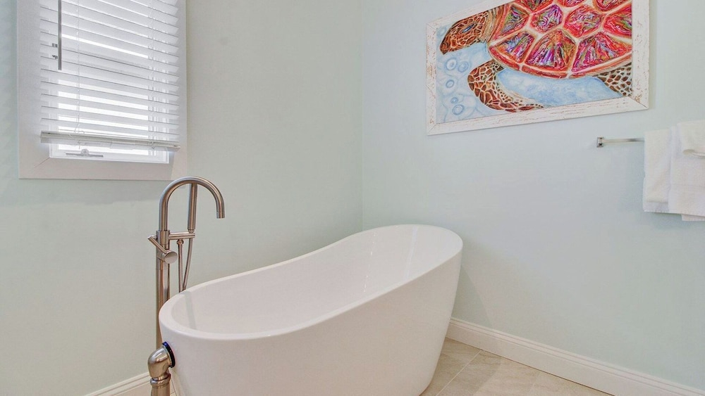 Grand Pavillion 11 by Avantstay Beach Access, Wild Dunes Community