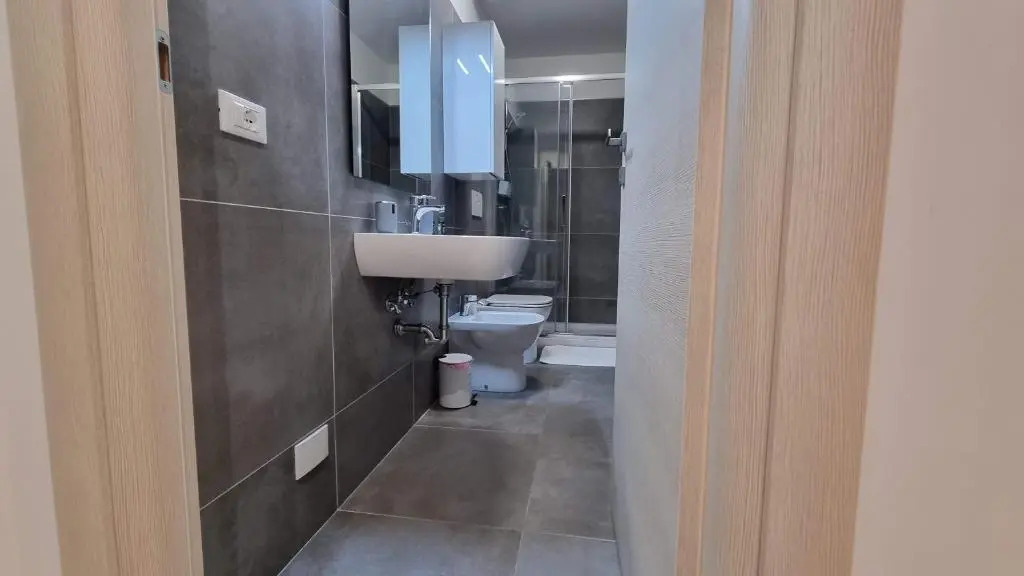 Via Battisti 13 (Adults Only)