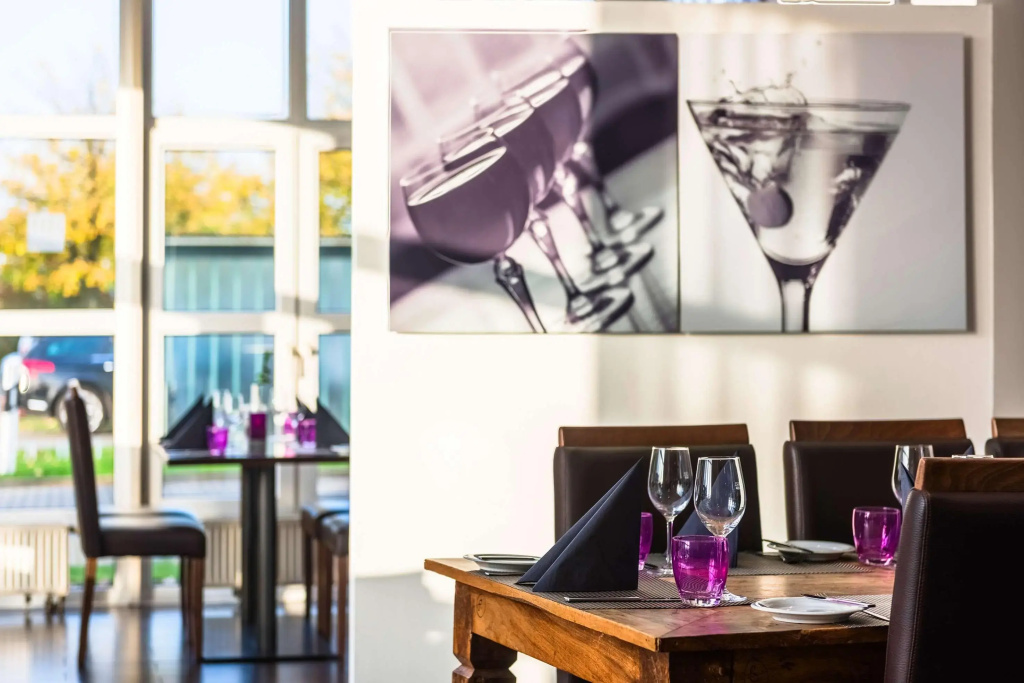 Отель Courtyard by Marriott Dortmund